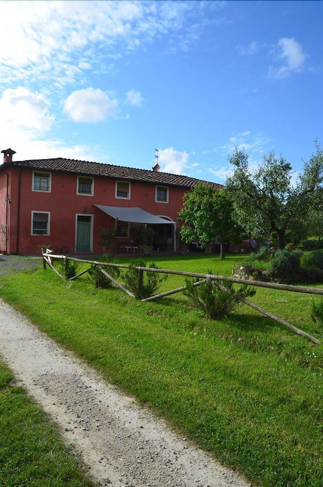 Agriturismo Al Podere Di Rosa Лукка Экстерьер фото